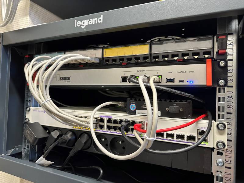 Installateur cablage réseau téléphonie pour PME à Paris